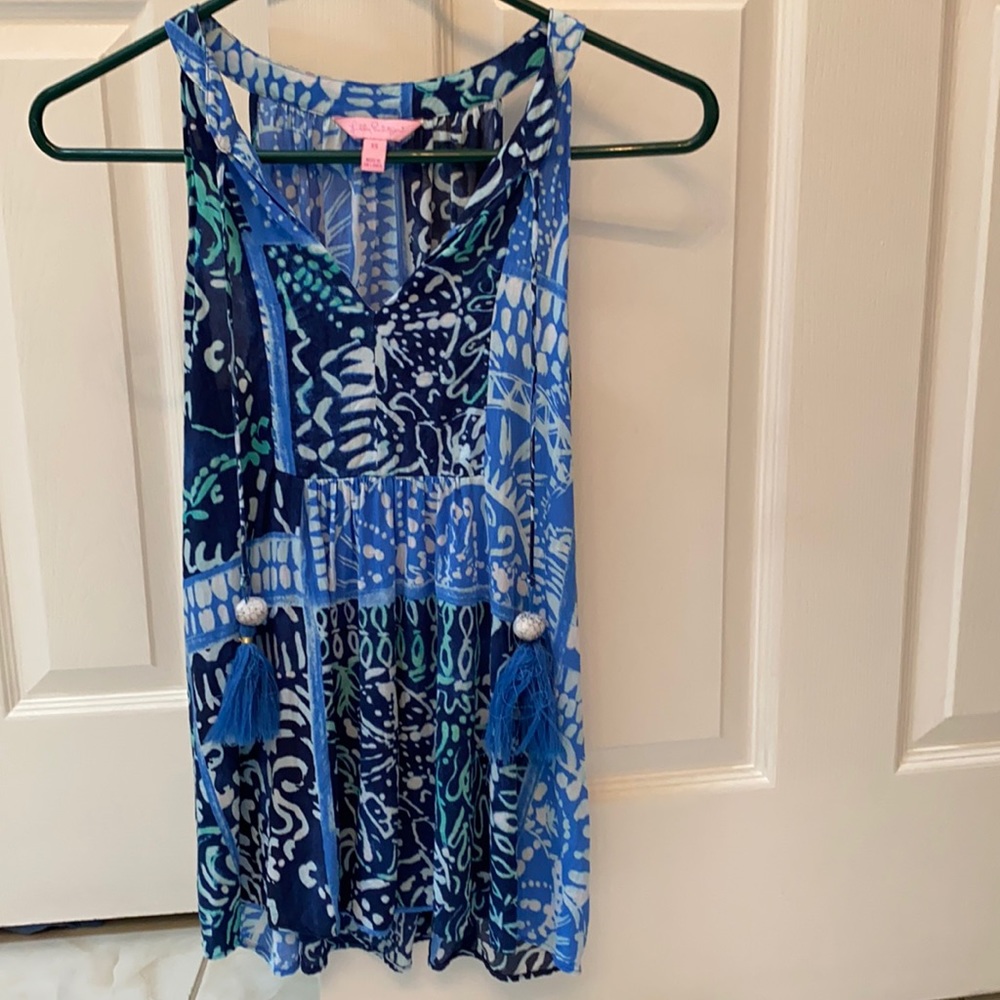 Adorable Lilly Pulitzer tassel tank